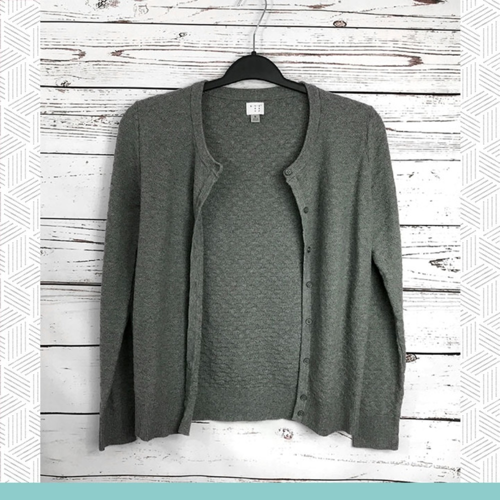 A New Day - Button Up Scallop Patterned Cardigan